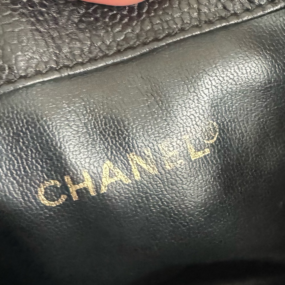 CHANEL RARE vintage 1991,6 CC bucket bag,auth. Card, box, dust bag. LARGE SIZE - Picture 6 of 16